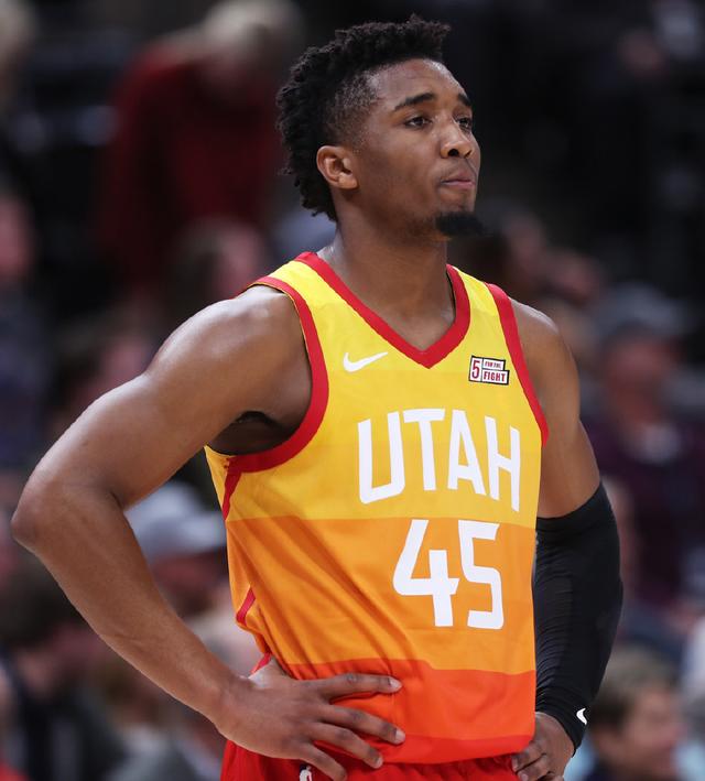 通过她的训 通过她的训